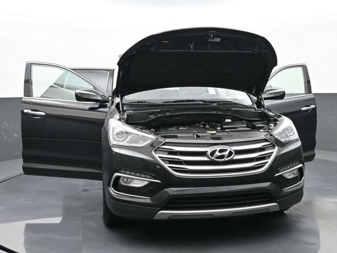 Used 2018 Hyundai Santa Fe Sport 2.0T FWD image 36