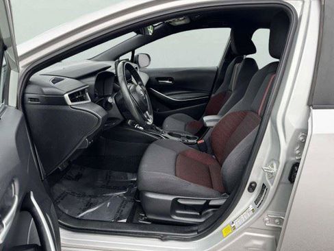 Used 2024 Toyota Corolla SE FWD image 17