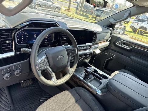 New 2026 Chevrolet Silverado 1500 LT Trail Boss w/ Safety Package image 12