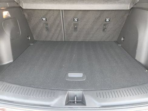 Used 2023 Buick Encore GX Essence w/ Experience Buick Package FWD image 32