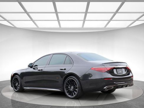 Used 2023 Mercedes-Benz S 500 4MATIC image 6