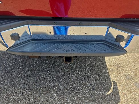 Used 2019 Nissan Frontier SV w/ Value Truck Package AWD/4WD image 27