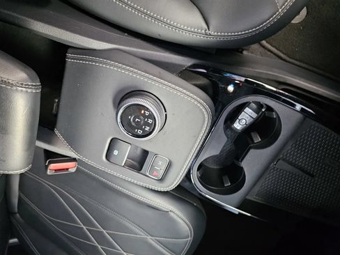 Used 2023 Ford Mustang Mach-E Select RWD image 17