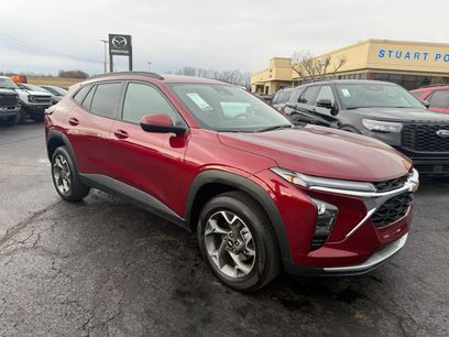 Used 2025 Chevrolet Trax LT w/ LT Convenience Package