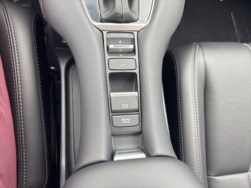 New 2027 Honda HR-V EX-L image 19
