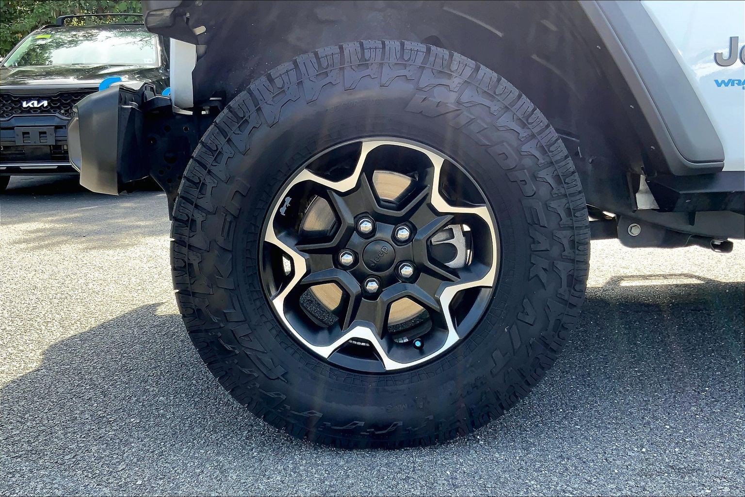 Used 2021 Jeep Wrangler Unlimited Rubicon 4xe w/ Safety Group AWD/4WD image 10