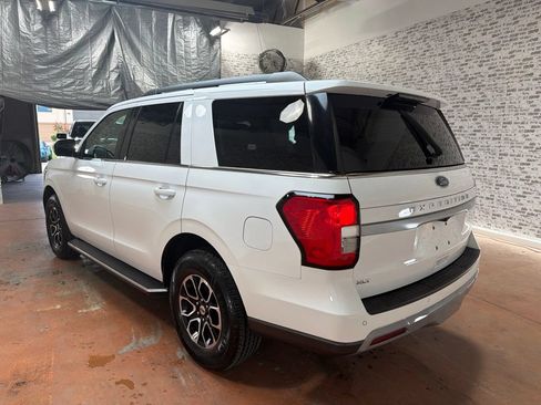 Used 2022 Ford Expedition XLT RWD image 5