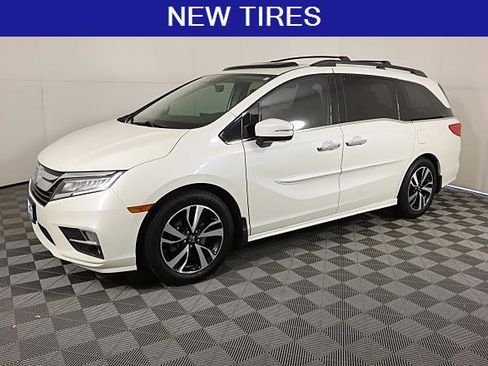 Used 2018 Honda Odyssey Elite image 1