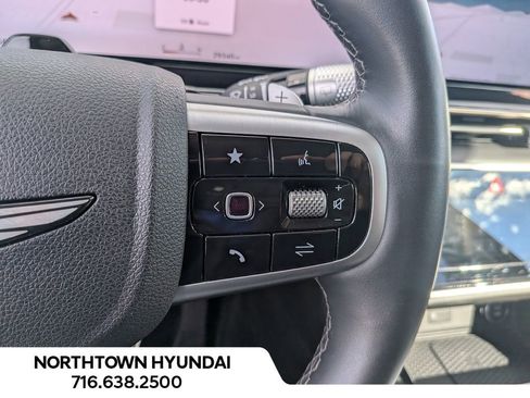 Used 2025 Genesis GV80 2.5T Standard image 24