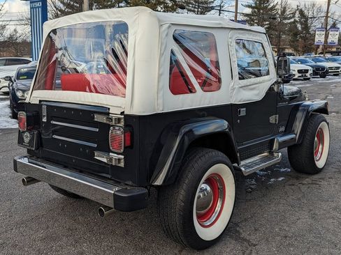 Used 2002 Jeep Wrangler Sahara AWD/4WD image 7