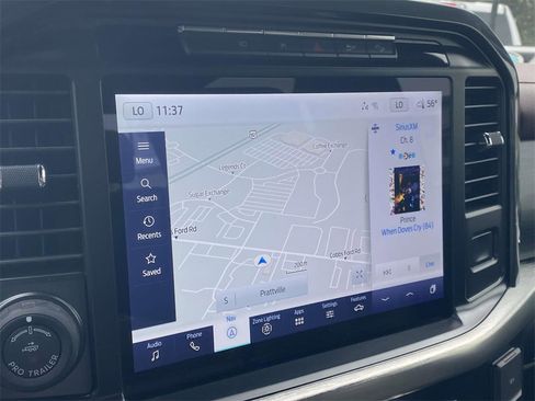 Used 2022 Ford F150 Lariat w/ Equipment Group 502A High image 26