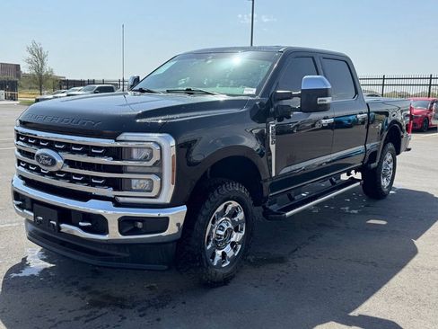 Used 2024 Ford F250 Lariat w/ Chrome Package AWD/4WD image 1