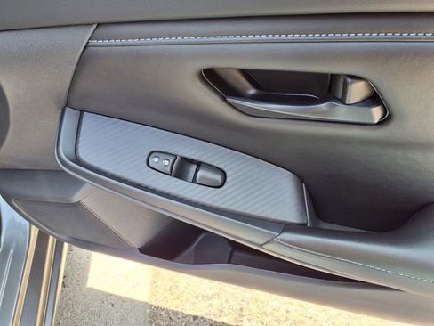 Used 2024 Nissan Sentra S FWD image 26