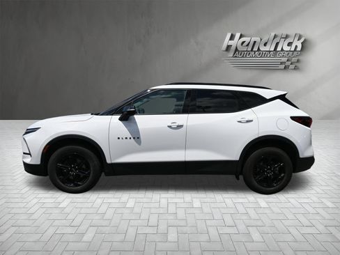 Used 2024 Chevrolet Blazer LT w/ Midnight/Sport Edition FWD image 7