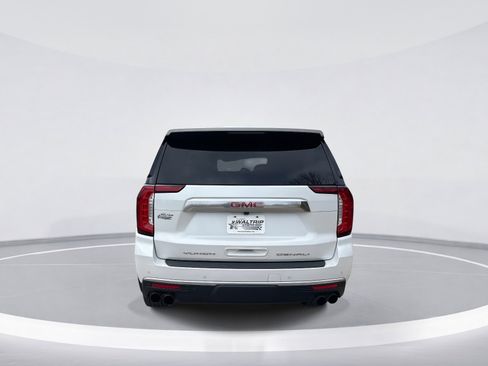 Used 2021 GMC Yukon Denali image 7