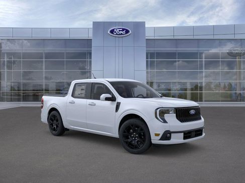 New 2026 Ford Maverick Lobo AWD/4WD image 7
