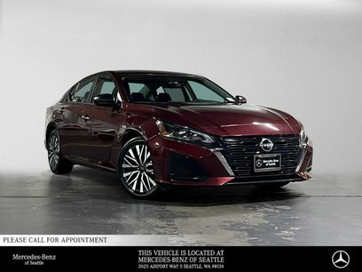 Used 2024 Nissan Altima 2.5 SV