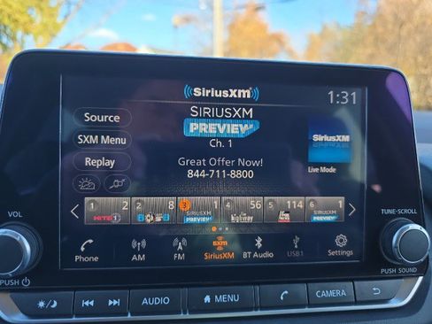 Used 2023 Nissan Rogue SV image 21