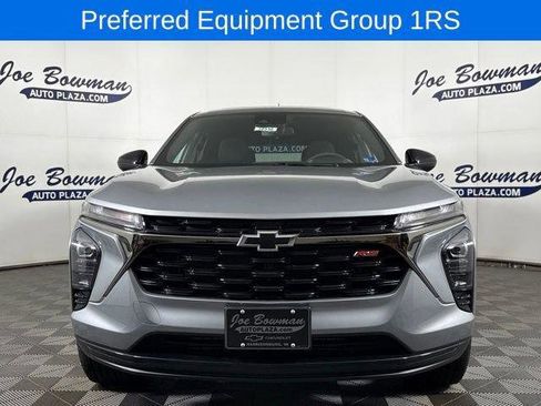 New 2026 Chevrolet Trax RS w/ Sunroof Package image 3