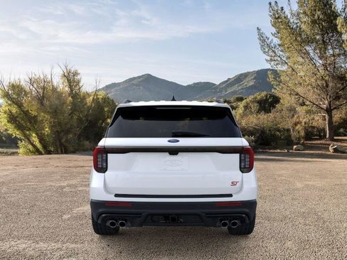 New 2026 Ford Explorer ST w/ Sun And Sound Package image 5