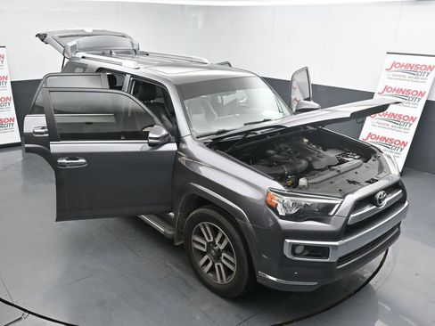 Used 2019 Toyota 4Runner Limited image 25
