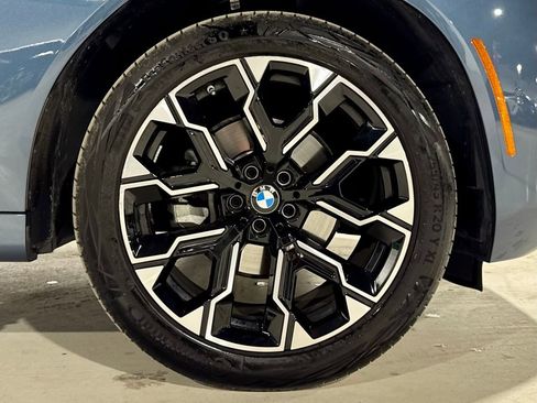 Used 2025 BMW X3 xDrive30i w/ Premium Package image 35