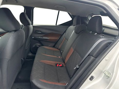 Used 2020 Nissan Kicks SR FWD image 10