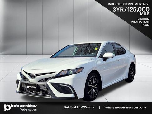 Used 2023 Toyota Camry SE w/ Convenience Package image 22
