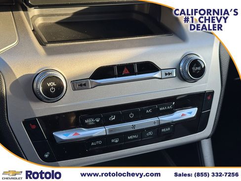 Used 2022 Ford Explorer XLT w/ Equipment Group 202A image 16