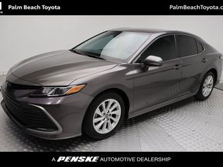 Used 2023 Toyota Camry LE video 1