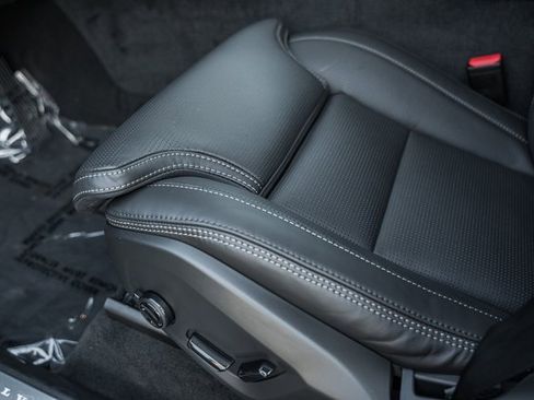 New 2026 Volvo XC90 B6 Ultra w/ Protection Package image 29