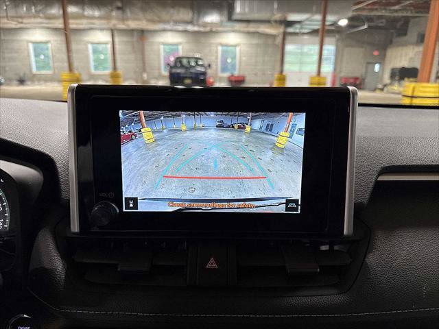 Certified 2025 Toyota RAV4 XLE AWD/4WD image 24