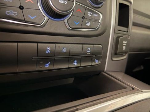 Used 2022 RAM 1500 Classic Warlock w/ Electronics Group AWD/4WD image 25