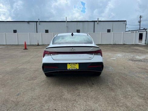 New 2025 Hyundai Elantra SEL FWD image 78