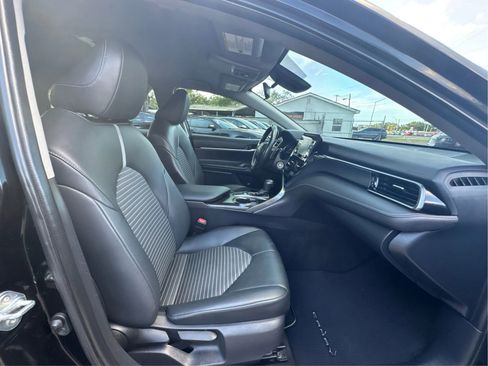 Used 2022 Toyota Camry SE image 24