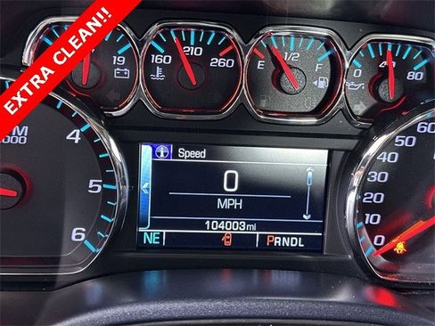 Used 2018 Chevrolet Silverado 1500 LT w/ LT Eassist Package image 12