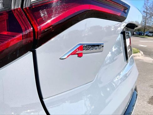 Used 2025 Acura MDX A-Spec image 8