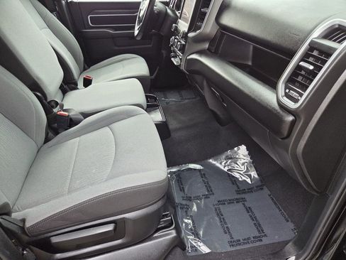 Used 2024 RAM 2500 Big Horn w/ Bed Utility Group image 30