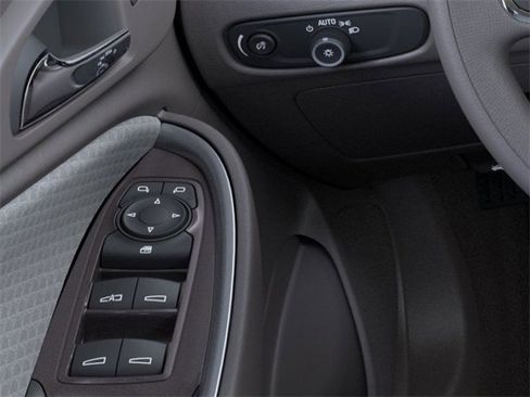 New 2025 Chevrolet Malibu LT image 22