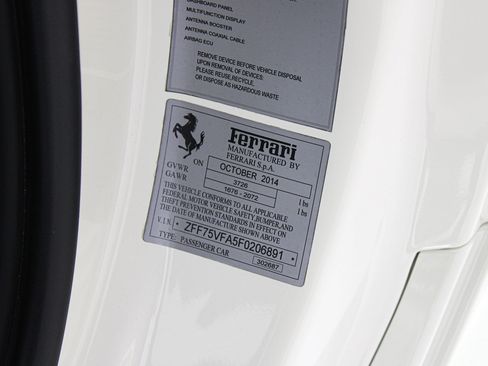 Used 2015 Ferrari 458 Speciale Coupe RWD image 51