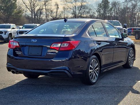 Used 2018 Subaru Legacy 2.5i Premium image 5
