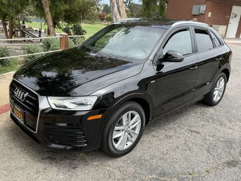 Used 2018 Audi Q3 2.0T Premium w/ Convenience Package FWD image 24