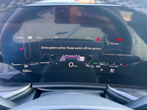 Used 2025 Audi Q5 Premium Plus w/ Premium Plus image 15