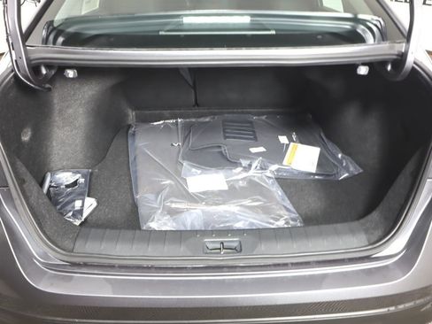 New 2026 Nissan Sentra SV w/ SV Convenience Package image 10