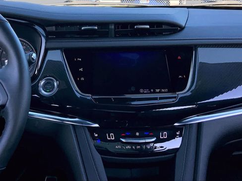 Used 2025 Cadillac XT6 Sport w/ Technology Package AWD/4WD image 7