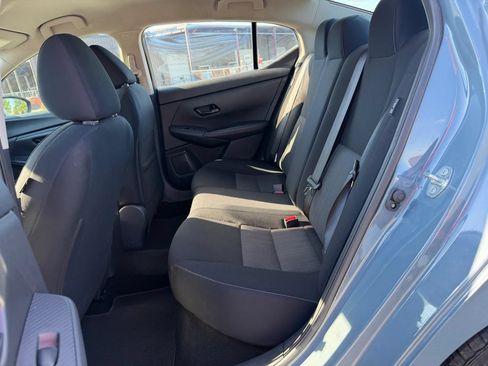 Used 2024 Nissan Sentra SV FWD image 10