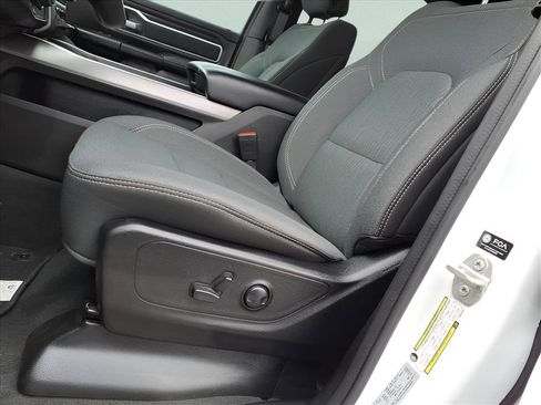 Used 2023 RAM 1500 Lone Star image 12