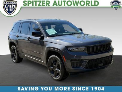 Used 2023 Jeep Grand Cherokee Altitude