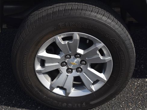 Used 2022 Chevrolet Colorado LT w/ Fleet Safety Package image 11