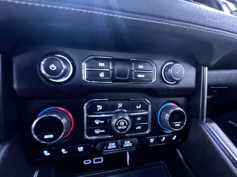 Used 2023 Chevrolet Tahoe Premier image 27